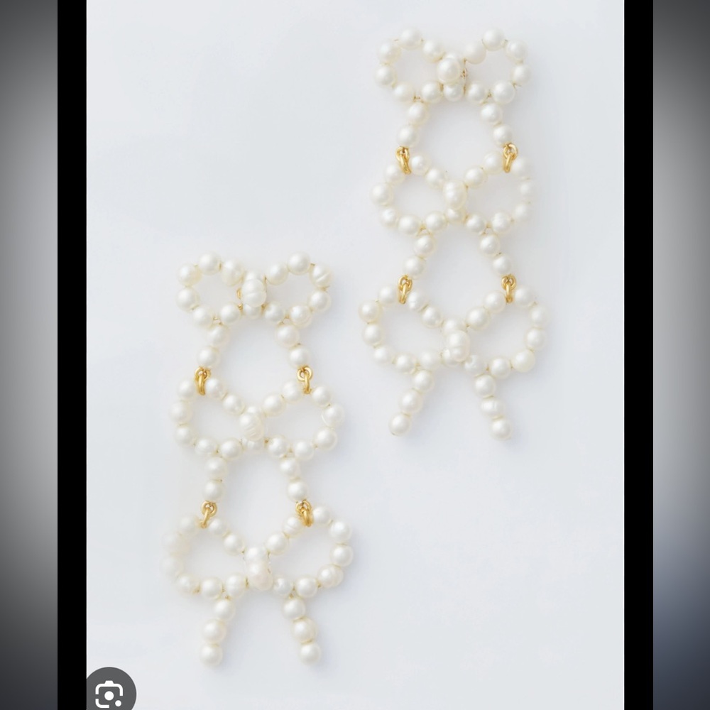 Tuckernuck Leighton Pearl Earrings